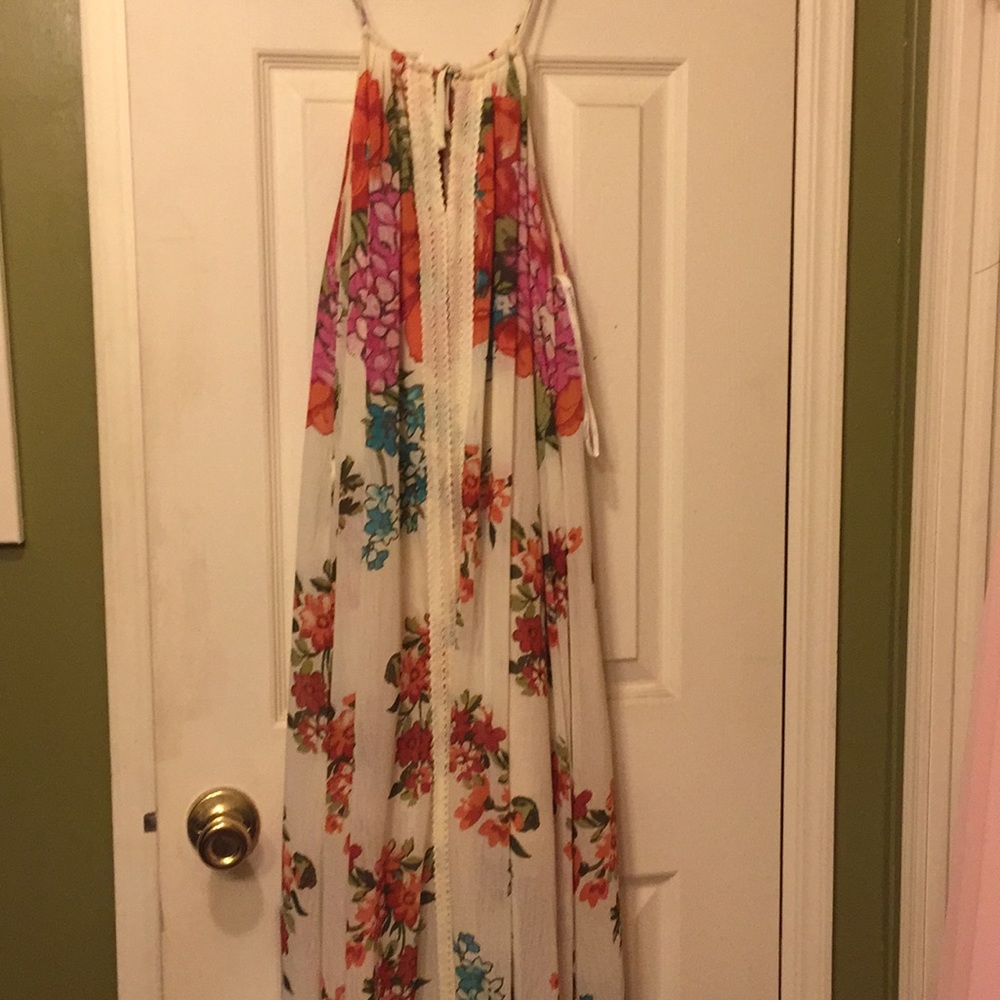 Floral maxi dress